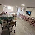 Loft 2 Personas *