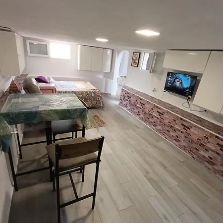 Loft 2 Personas *