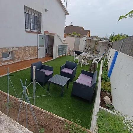 Loft 2 Personas